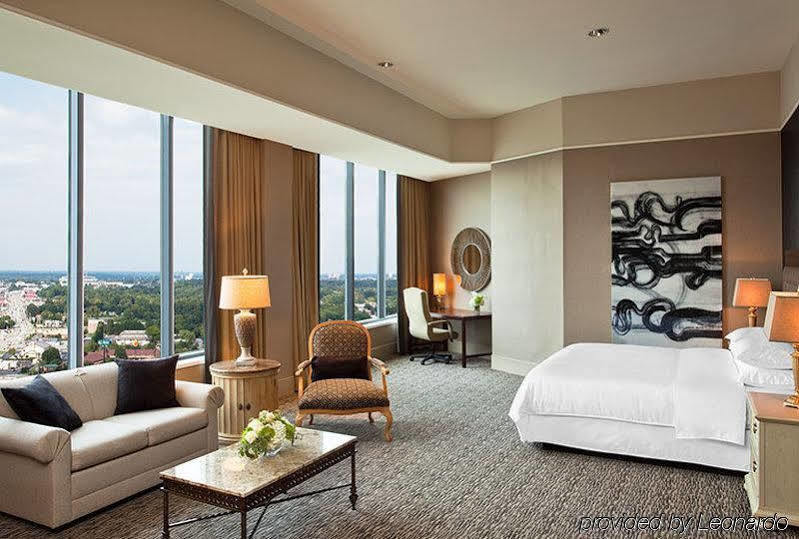 เชอราตัน กรีนส์โบโร แอท โฟร์ซีซั่น Hotel ภายนอก รูปภาพ